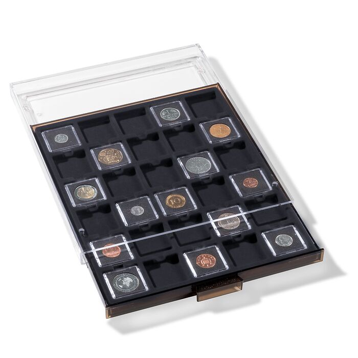 Médaillier 30 compartiments carrés 38 x 38 mm, teinte fumée avec plateau noir