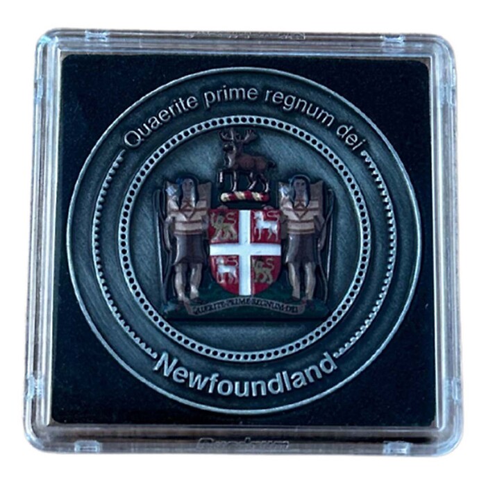Pièce de collection édition limitée pour Terre Neuve dans une capsule QUADRUM
